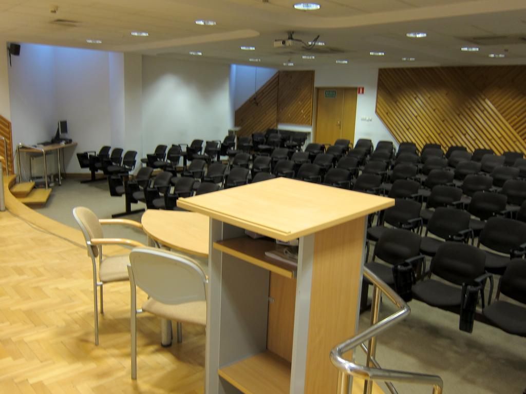 Centrum Konferencyjne Ibib Pan Varšava Exteriér fotografie