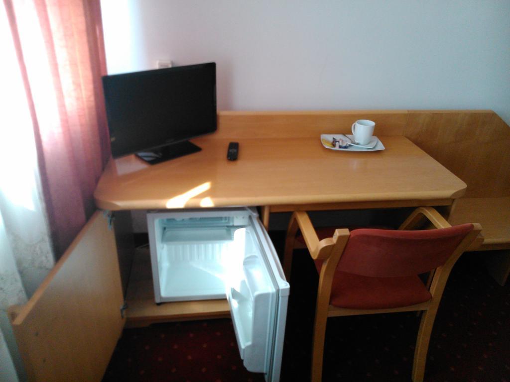 Centrum Konferencyjne Ibib Pan Varšava Pokoj fotografie