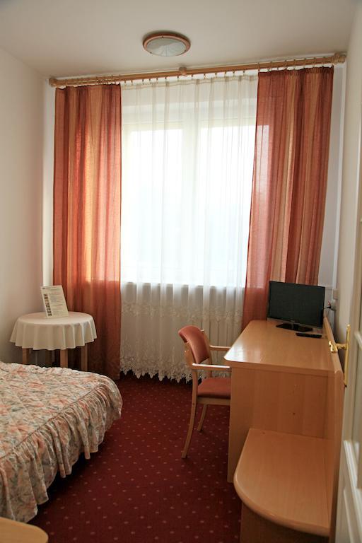 Centrum Konferencyjne Ibib Pan Varšava Pokoj fotografie