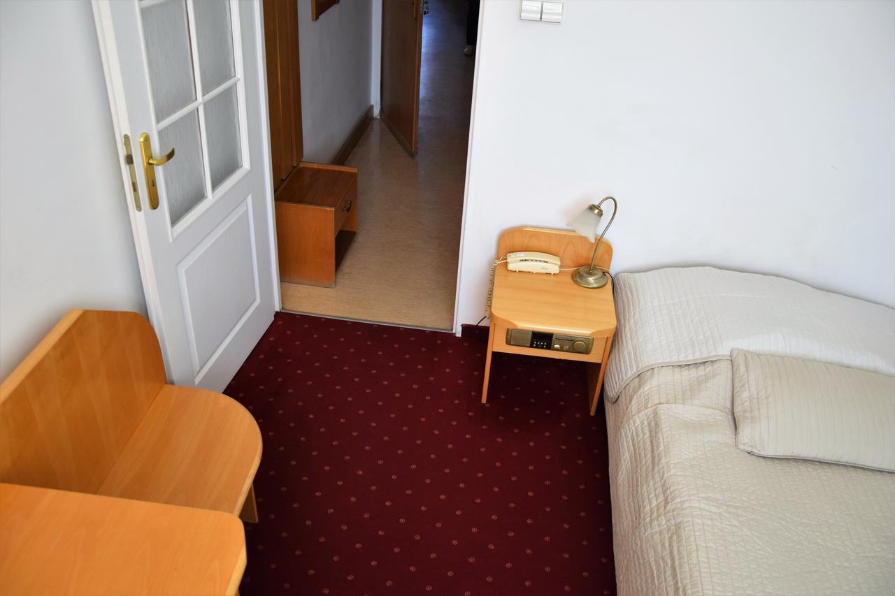 Centrum Konferencyjne Ibib Pan Varšava Exteriér fotografie